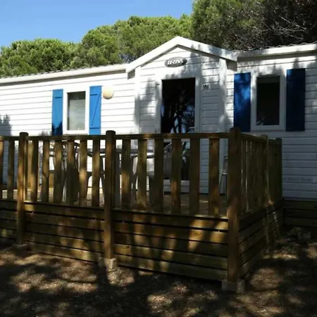 Ushuaia Villages Camping Figurotta Luxusní stan Bizanet