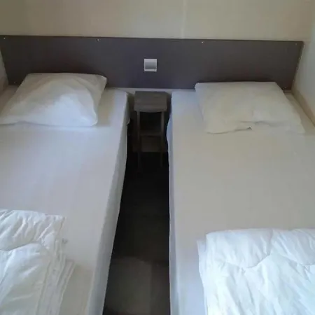 Ushuaia Villages Camping Figurotta Bizanet