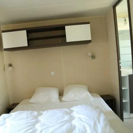 Ushuaia Villages Camping Figurotta Bizanet