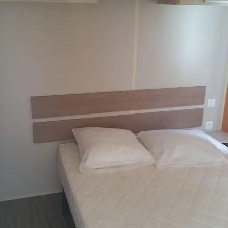 ラグジュアリーテント Ushuaia Villages Figurotta Bizanet